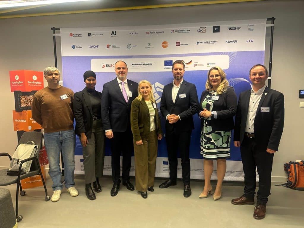 Consorțiul Digital Innovation Hub of Moldova participă la summitul european „Accelerating Autonomy with European Frontiers” de la Varșovia. — 13